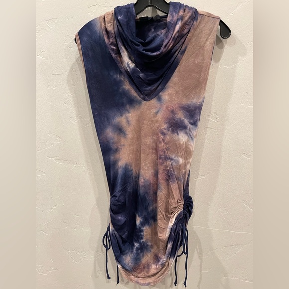 Warrior Within multiway tunic Size M - Picture 4 of 7